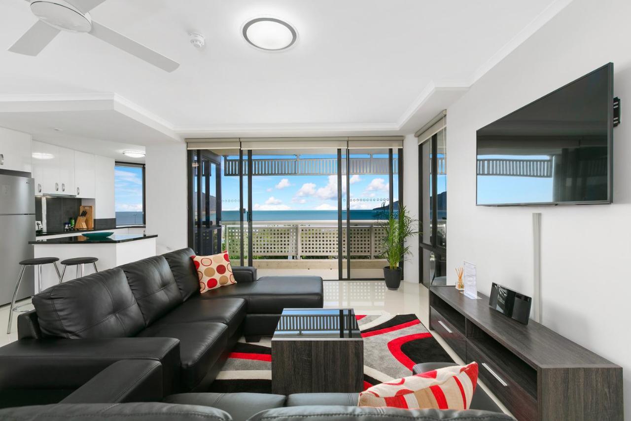 Cairns Luxury Seafront Apartment מראה חיצוני תמונה