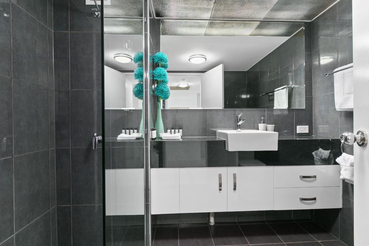 Cairns Luxury Seafront Apartment מראה חיצוני תמונה